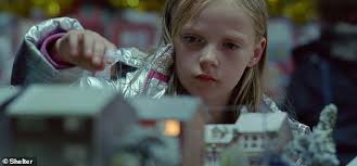 Shelter's Christmas campaign features heart-wrenching story of girl, 8, who  is as 'good as gold' in the hope her family can get a proper home