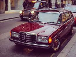 3 075 Likes 14 Comments W123 Fans Club W123club On Instagram Mercedes Mb Mercy Mbclassic Mbe Mercedes Benz 300 Mercedes Benz Classic Mercedes Benz