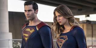 Superman might be the man of steel, but as the new trailer for the cw's superman & lois reveals, he's also a bumbling dad just trying his best to raise two teen sons. Superman And Lois Premiere Review Clark And Lois Head To Smallville