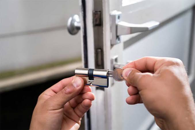 Why Houston Homes Need Reliable Locksmith Services Today