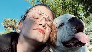 3 302 637 · обсуждают: Emma Marrone Der Schmerz Fur Den Hund Gaetano Du Hast Eine Riesige Leere Hinterlassen Nach Welt