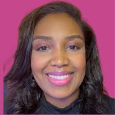 Keri Mcqueen's Instagram, Twitter & Facebook