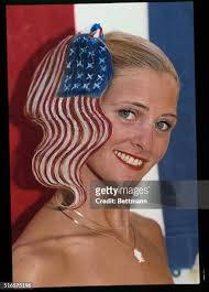 Colorfully-tressed for the Fourth of July, Judy Colter of Detroit,... News  Photo