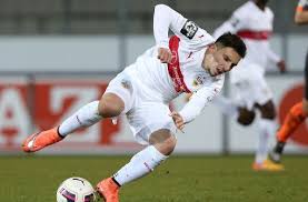 Da più di 10 anni sono stata. Von Fortuna Dusseldorf Zum Hamburger Sv Ex Vfb Talent Arianit Ferati Zieht Weiter Fussball Stuttgarter Nachrichten
