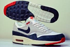 Nike Air Max 1 Vntg Og White Navy Red Sneakernews Com Nike Air Max Nike Air Max For Women Nike Air Max Sale