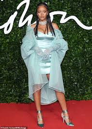 June 24, 2021 9:38pm edt. Rihanna S Amazon Documentary To Be Released In Summer 2021 Aktuelle Boulevard Nachrichten Und Fotogalerien Zu Stars Sternchen