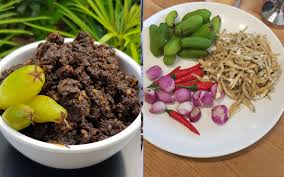 Resepi sambal hitam belimbing buluh buah belimbing bulu bawang merah cili padi ikan bilis #sambalhitambelimbingbuluh. Belimbing Buluh Berbuah Banyak Buatkan Sambal Hitam Yang Enak Ni Nak Cepat Masak Begini Caranya Keluarga