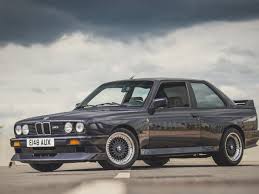 The bmw e30 is the second generation of bmw 3 series, which was produced from 1982 to 1994 and replaced the e21 3 series. Mengusung Konsep Dtm Edition Bmw M3 E30 Lawas Dijual Tembus Rp 1 Miliar Kok Bisa Indozone Id