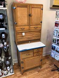 I've been thinking about it for a while, but when i saw this hoosier desk at penny's vintage home, i was convinced i needed one. New Rare Apartment Sized Hoosier Cabinet The White Rabbit Facebook