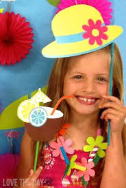 17 E's Pool Party ideas