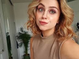 Stella Bird's Instagram, Twitter & Facebook