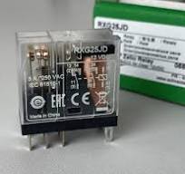 BOX 10ps Schneider Interface plug-in relay RXG25JD 5A 2CO clear cover 12V DC