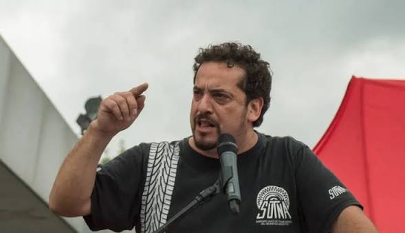Quién es Alejandro Crespo, el sindicalista que encabeza las protestas en FATE