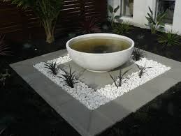 Want to attract birds to stop by your yard? 72 Of The Best Bird Bath Ideas For Any Yard 47 Is Super Cool