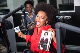 En una entrevista para el sitio web hollywood unlocked, cuando se le preguntó sobre su estilo musical, aseguró que desde un principio quiso hacer música . Hollywood Unlocked Uncensored Jenifer Lewis Shares Her Journey I Make Y All Laugh Read Think Sh T