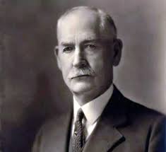 Wyatt Earp. Famous people in English. Personajes famosos en inglés.