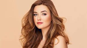 When i mean without bleaching, i mean without having to bleach your hair first and then having to dye your hair a brown colour. How To Get A Light Golden Brown Hair Color L Oreal Paris