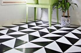Elegant Nuance With Black And White Linoleum Flooring Inexpensive Flooring White Vinyl Flooring Checkerboard Floor