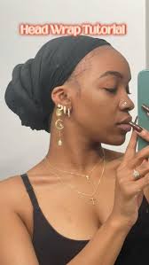 Carolyn Head (leeiva)