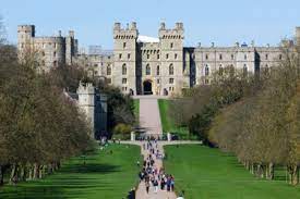 Queen elizabeth had a falling out with the duke and duchess of windsor decades ago. Queen Elizabeth Ii Windsor Castle Pa Images