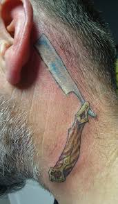 Small straight razor pocket knife vintage tattoo design tattoo dimensions: 25 Stunning Razor Tattoo Designs