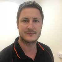 60+ perfiles de «Handsaker»