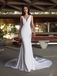 Auf dieser seite finden sie das neue atelier pronovias brautkleider mit den von pronovias empfohlenen preisen für den spanischen markt. Pronovias Brautkleid Durbin Im Meerjungfrauen Stil Collection 2021