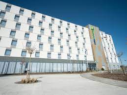 It will take 10 minutes to get to aberdeen airport by car. Holiday Inn Familienhotels Von Ihg In Aberdeen
