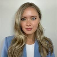 Martha Mulligan's Instagram, Twitter & Facebook