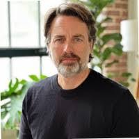 Kevin Amey's Instagram, Twitter & Facebook