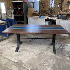 The harkness table™, also known as the collaborative learning table, harkness discussion or harkness method, is a teaching and learning technique that this method is currently in use at a majority of american boarding schools as well as colleges. How Much Does A Live Edge Table Cost Table Price Guide
