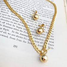 Thick Gold Curb Chain Necklace With Gold Drop Dangle Earrings Etsy Etsy Earrings Dangle Necklace Gold Statement Earrings