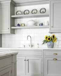 Cabinets over the sink are different. Shelves Above Sink Via Homebunch Insta Konyhai Otletek Konyhatervek Enteriorok