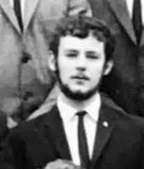 Bill Whiting, son of John & Vera Whiting, lived in Charles Street, Stuart  Park, went to Darwin high school in early 60's, worked for Lands & Surveys,  Met Bureau, left Darwin for