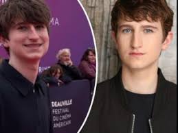 The Hosts Behind Suspenders Unbuttoned Podcast Reaching Over 1 Million  Viewers: Sarah Weyer and Julie Palmquist!