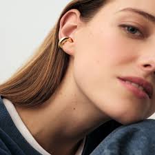 Piercing ear cuff LEO