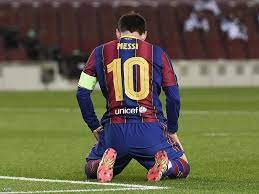 وينتهى تعاقد ميسى مع برشلونة فى نهاية الموسم الجارى، وعرض النادى الكتالونى على ميسى التجديد لكنه رحل إلى. Ø§Ù„Ø§ØªÙØ§Ù‚ ØªÙ… Ù…ÙŠØ³ÙŠ ÙŠØ¶Ø­ÙŠ Ø¨Ù†ØµÙ Ø±Ø§ØªØ¨Ù‡ Ù…Ù† Ø£Ø¬Ù„ Ø¨Ø±Ø´Ù„ÙˆÙ†Ø© Ø£Ø®Ø¨Ø§Ø± Ø³ÙƒØ§ÙŠ Ù†ÙŠÙˆØ² Ø¹Ø±Ø¨ÙŠØ©