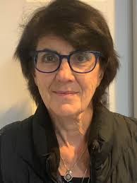 Merle Berman's Instagram, Twitter & Facebook