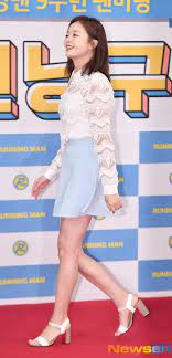 Jun 28, 2021 · 머리부터 발끔까지 명품으로 스타일링한 그는 브랜드에 지지 않는 존재감으로 우월한 소화력을 보였다. ì „ì†Œë¯¼ Daum ê°¤ëŸ¬ë¦¬