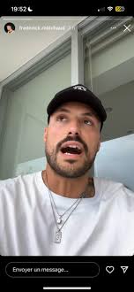 Fred Robichaud 打針？ : r/InfluenceQuebec