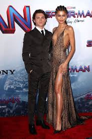 Zendaya Wears Plunging Nude Dress For 'Spider-Man' Premiere ...