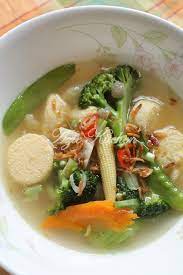 Jangan risau, nak letak isi ayam, daging ataupun meatball pun boleh dalam sup ini. Sup Sayur Campur Dengan Tauhu Telur Yang Sedap Azie Kitchen
