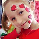 Amanda Pasquali's Instagram, Twitter & Facebook