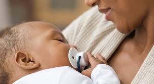 Do that a few times just after you give him/her the pacifier, and s/he should get pretty good at keeping it from falling out in the first place. Dos And Don Ts For Pacifiers Babies Getparentingtips Com