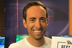 Maine Meteorologist Roasts Himself During Live Forecast