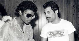 Michael Jackson There Must Be More To Life Than This Famous People You Never Thought Would End Up In The Same Pic I Love To Laugh Freddie Mercury Michael Jackson