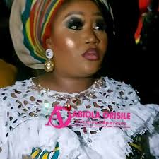 Lagos society woman, Alhaja Walter Gates Hold Mother of all Burial for  Mum., +As Celebrity Friends Rock Aso ijo of HOH for 750k thousand , +Some  Rock Luxury Lace for 350k, +Over 5000 Rock Anakra Aso ...