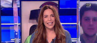 Последние твиты от kim glow (@kimglowofficiel). Tpmp Les Fans De L Emission Choques De Voir Kim Glow En Chroniqueuse Mce Tv
