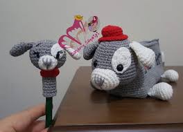 Instagram Da Bahar In Sandigi Kopusler Takim Oldu Sevdali Ilmekler Kalembasi Tarifini Kalemlik Kopusume Uyarladim Amigurumi Orguoyuncak Organ Artesanato