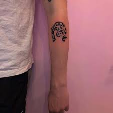 The belief is that hanging a horseshoe with the ends up is a way to collect the good luck that happens to be floating around the area. 20 Distinguished Horseshoe Tattoo Ideas And Meanings
